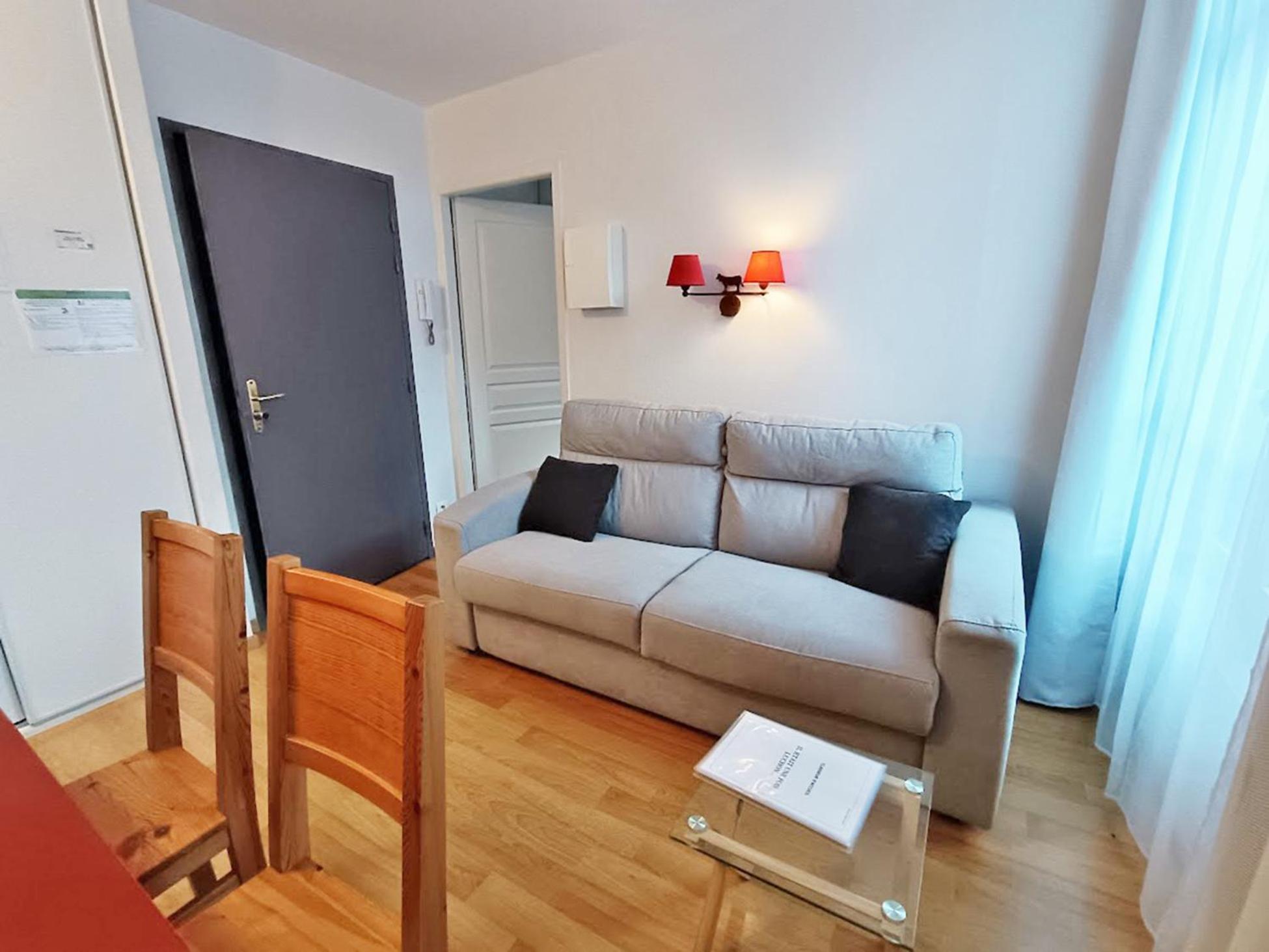 Il Etait Une Fois Luchon, T2, Centre Luchon, Wifi, Casier A Skis, Ascenseur, 4 Personnes Apartment Bagneres-de-Luchon Bagian luar foto